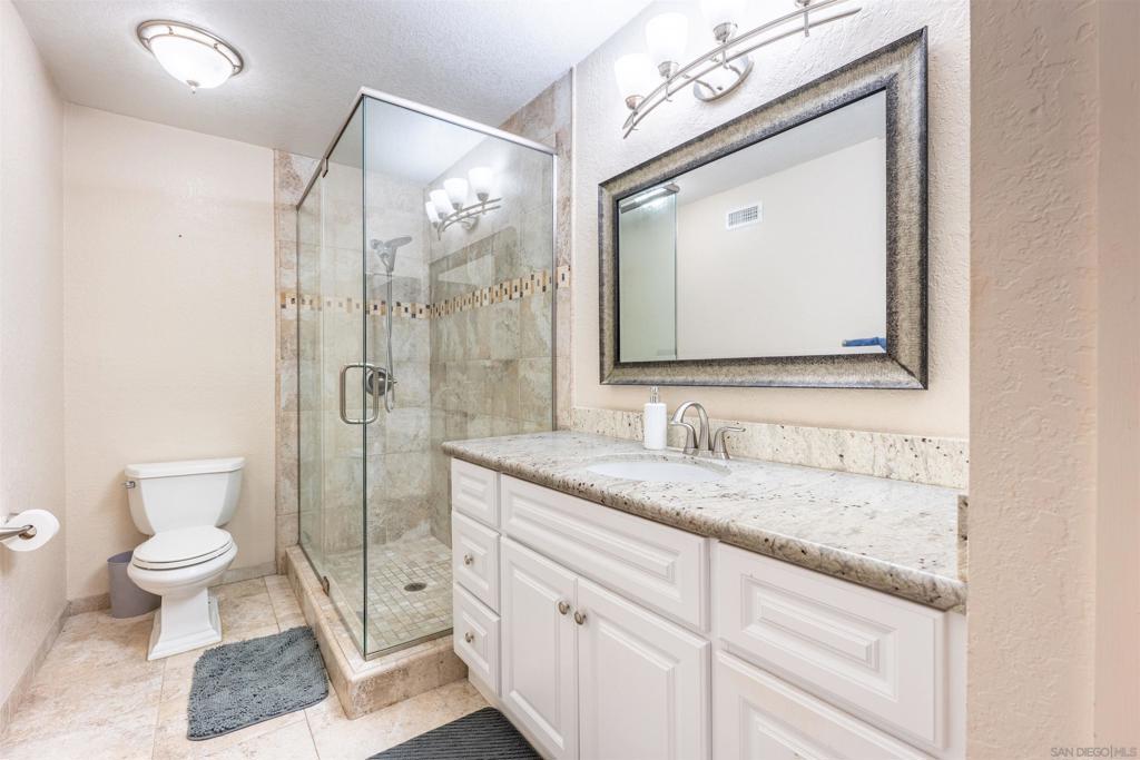 10317 Caminito Surabaya 81