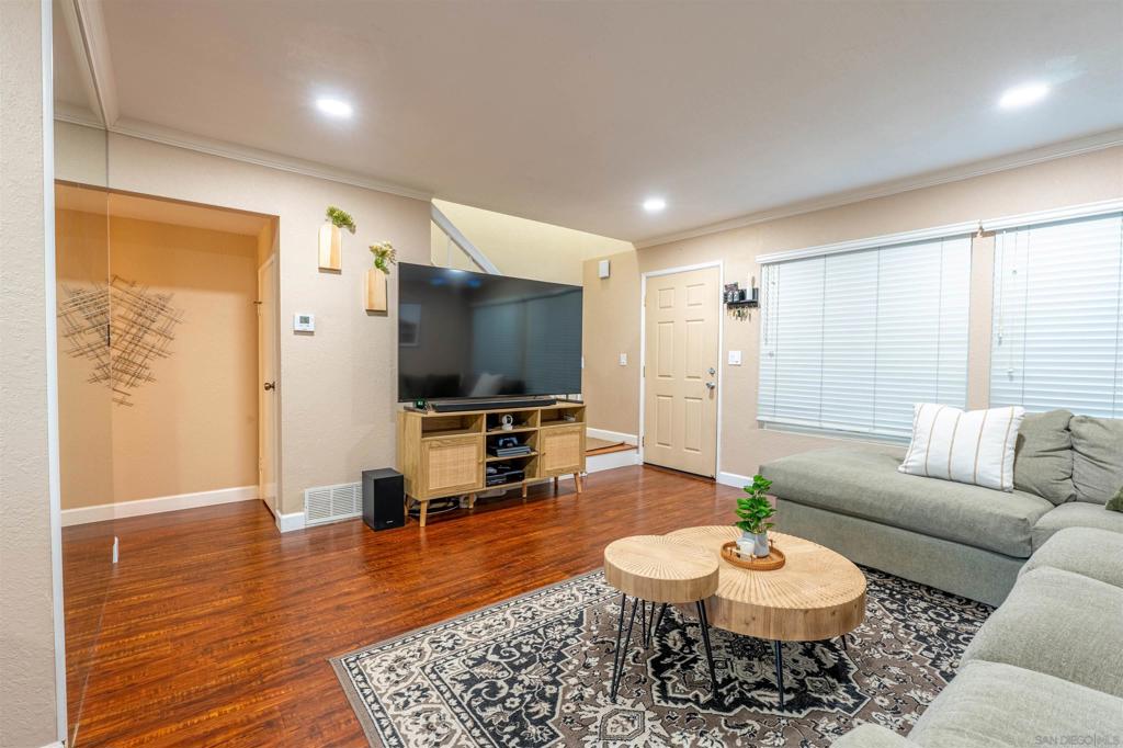 10317 Caminito Surabaya 81