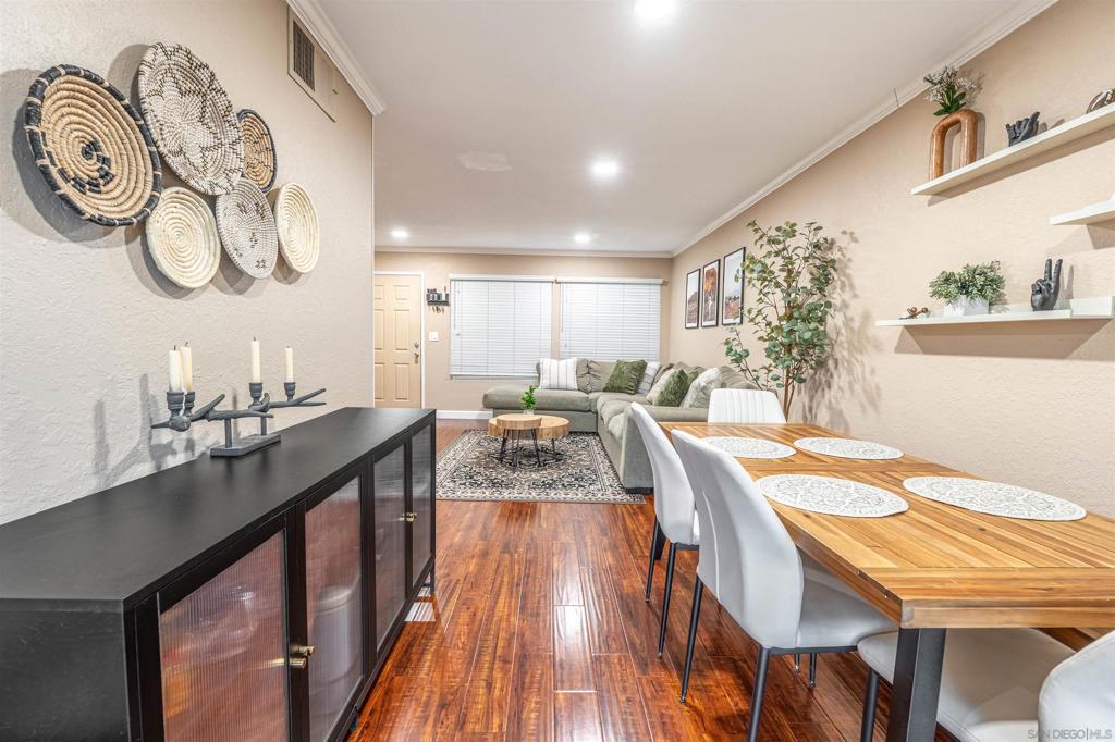 10317 Caminito Surabaya 81