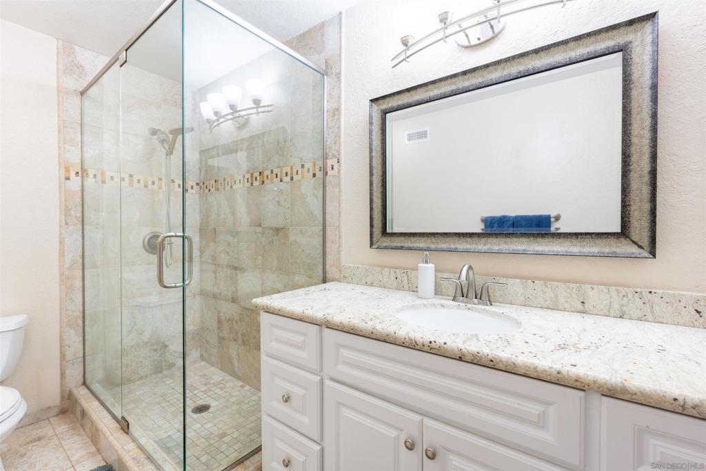 10317 Caminito Surabaya 81