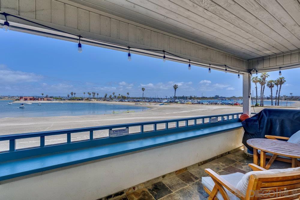 3536 40 Bayside Walk