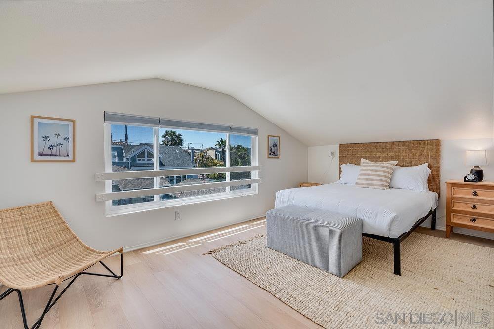 3536 40 Bayside Walk