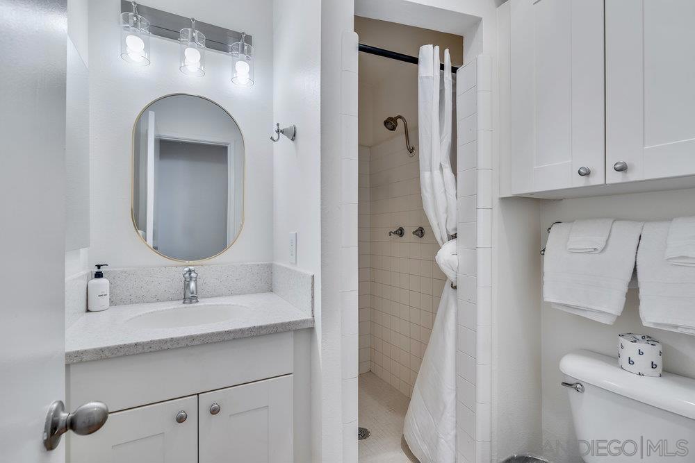 3536 40 Bayside Walk