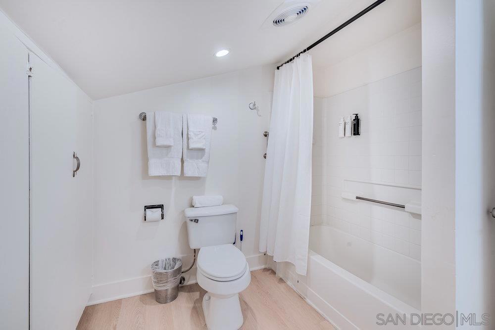 3536 40 Bayside Walk