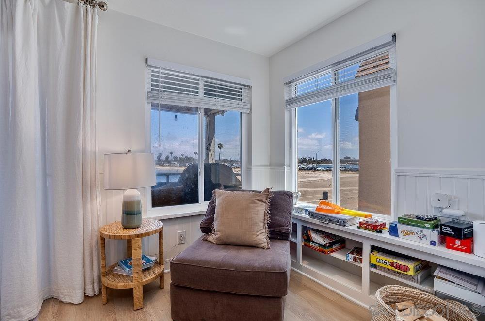 3536 40 Bayside Walk