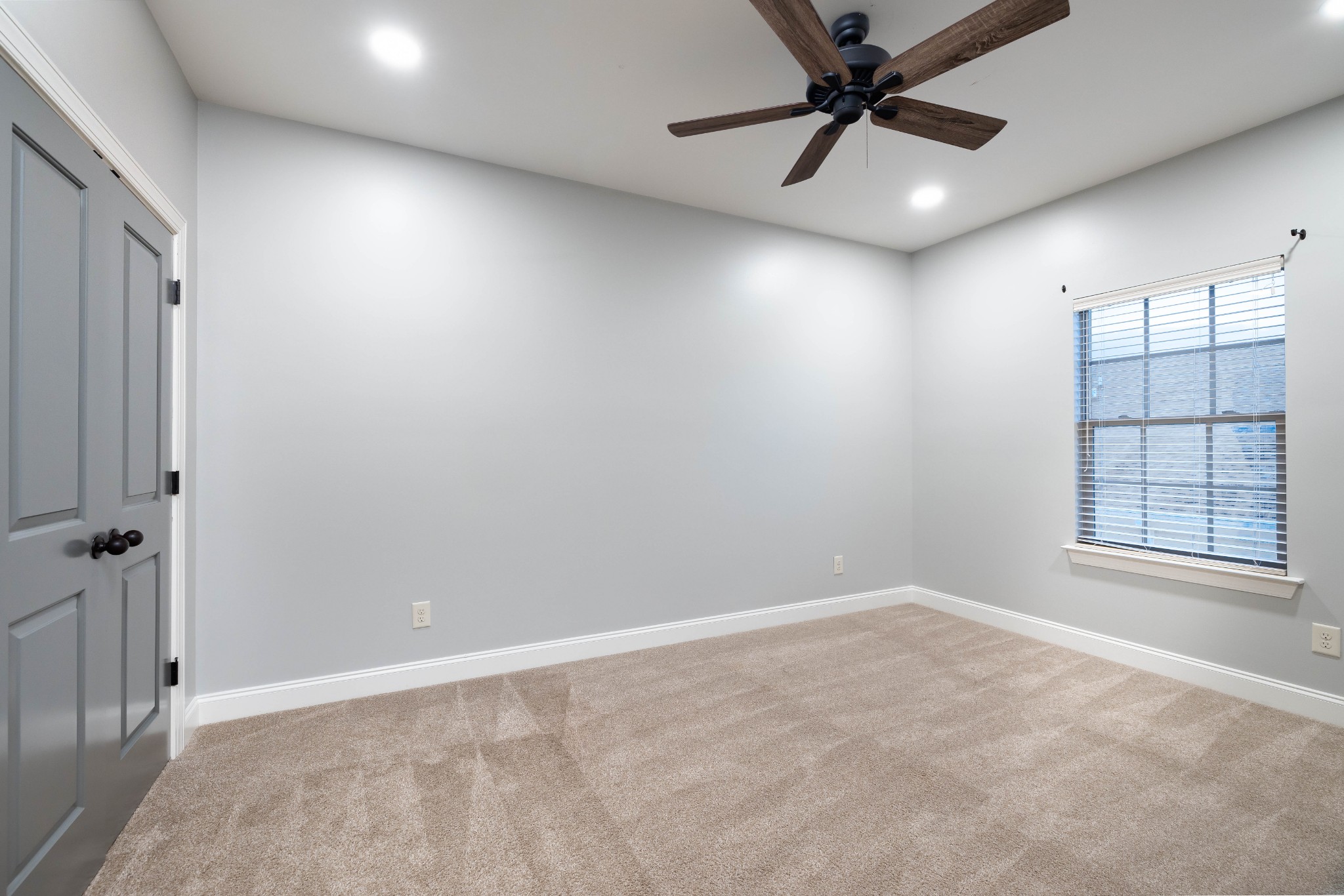 2330 Clare Park Dr