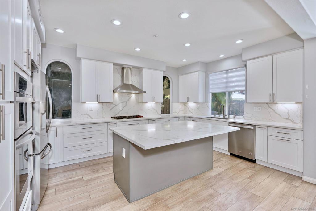 16220 PALOMINO MESA CT