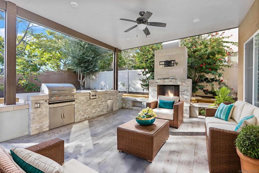 16220 PALOMINO MESA CT