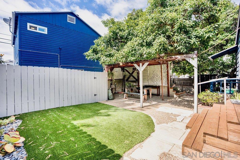 1968 70 Pacific Beach Drive