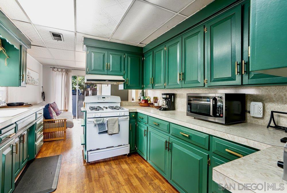 1968 70 Pacific Beach Drive