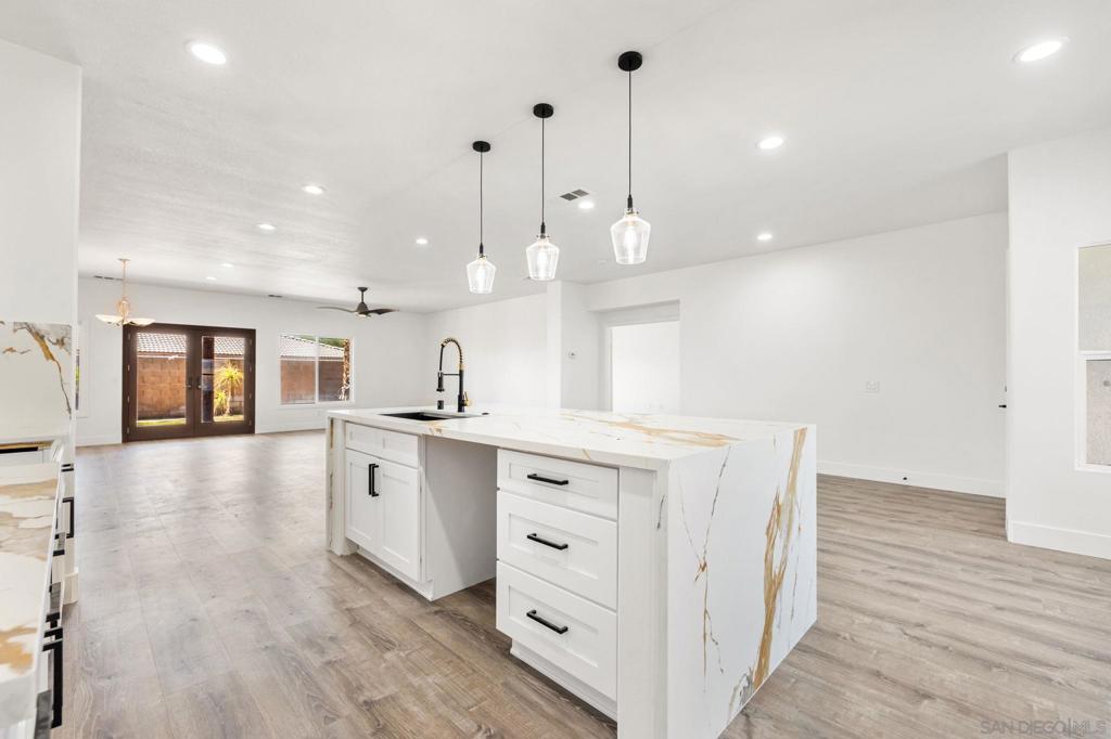 83293 Fairbanks Ave
