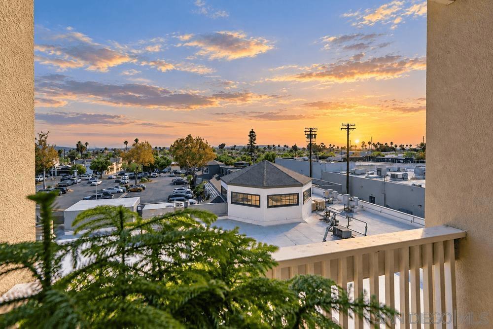 1855 Diamond St 220