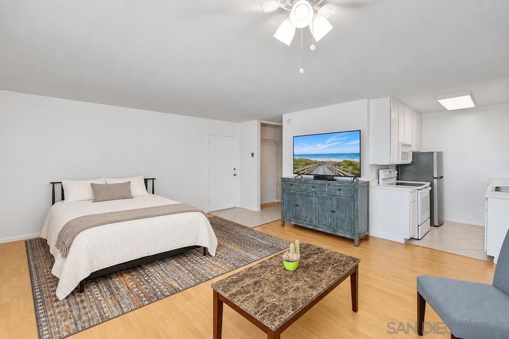 1855 Diamond St 220