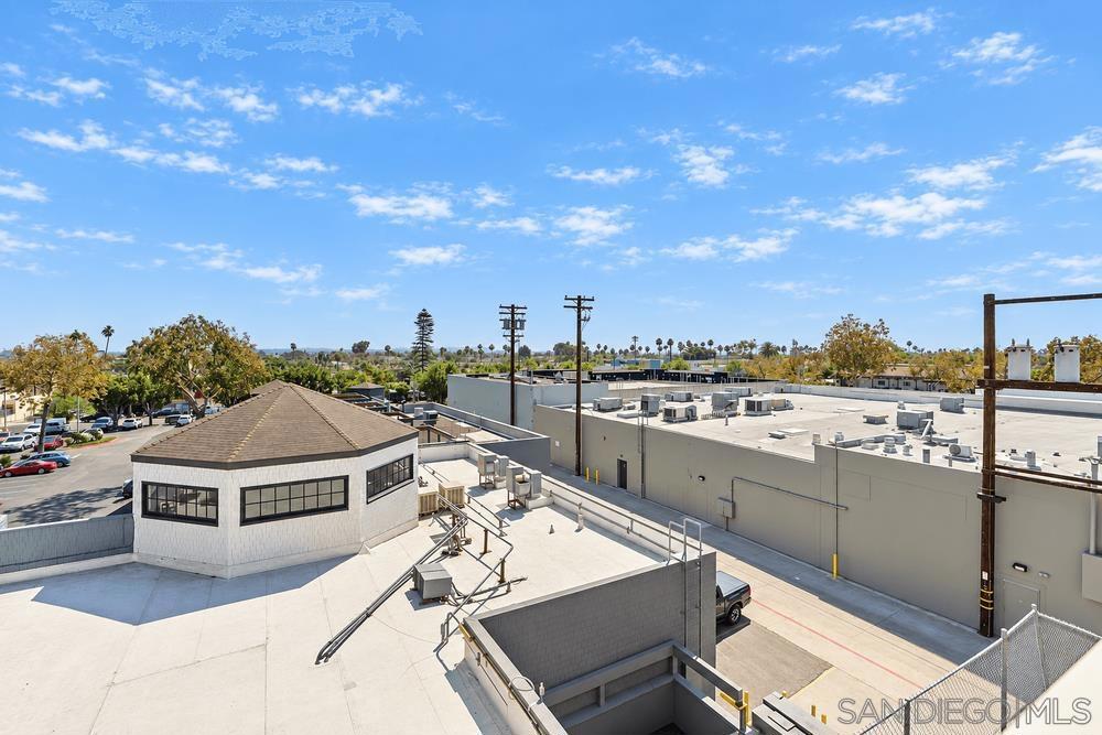 1855 Diamond St 220