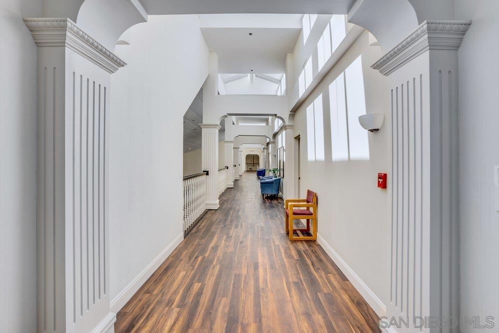 1616 CIRCA DEL LAGO C# 108