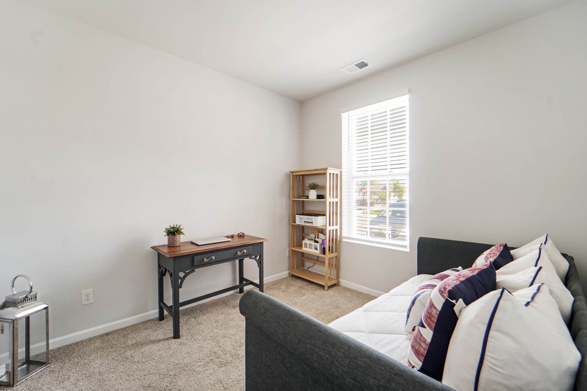 802 Dallas Dr