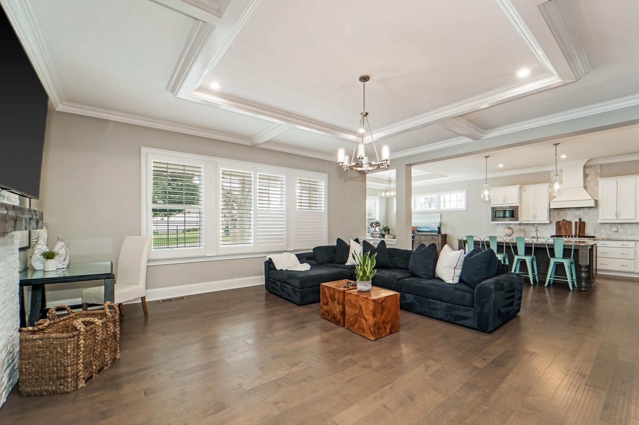 1042 Carlisle Ln