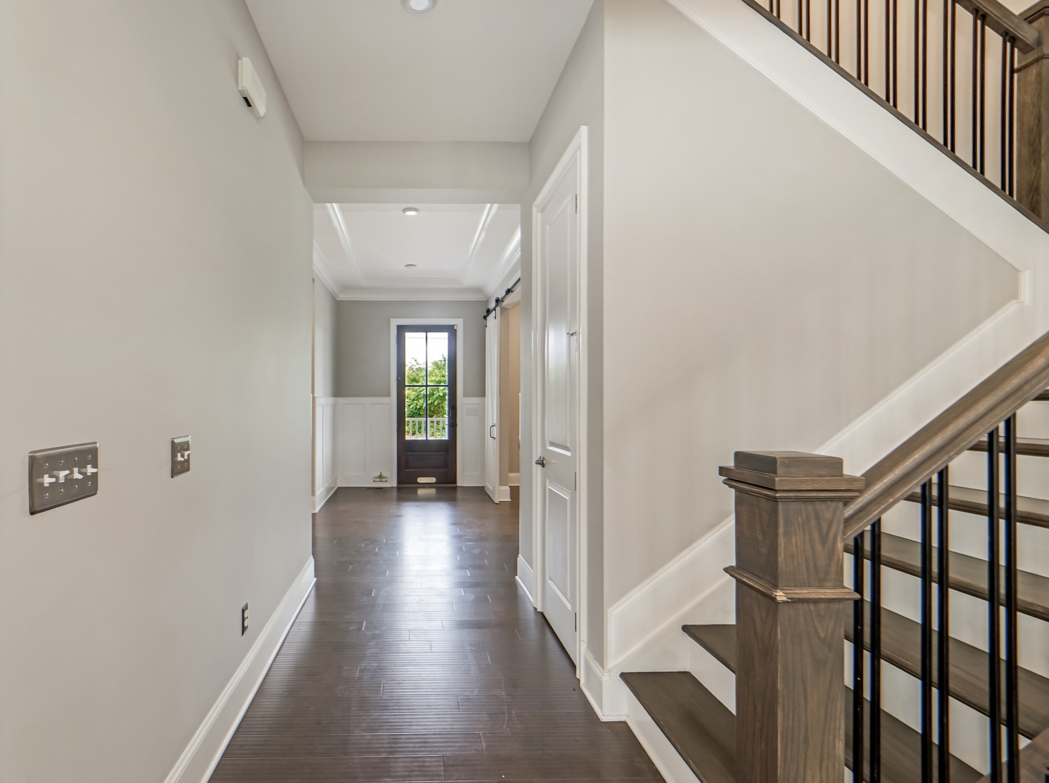 1042 Carlisle Ln