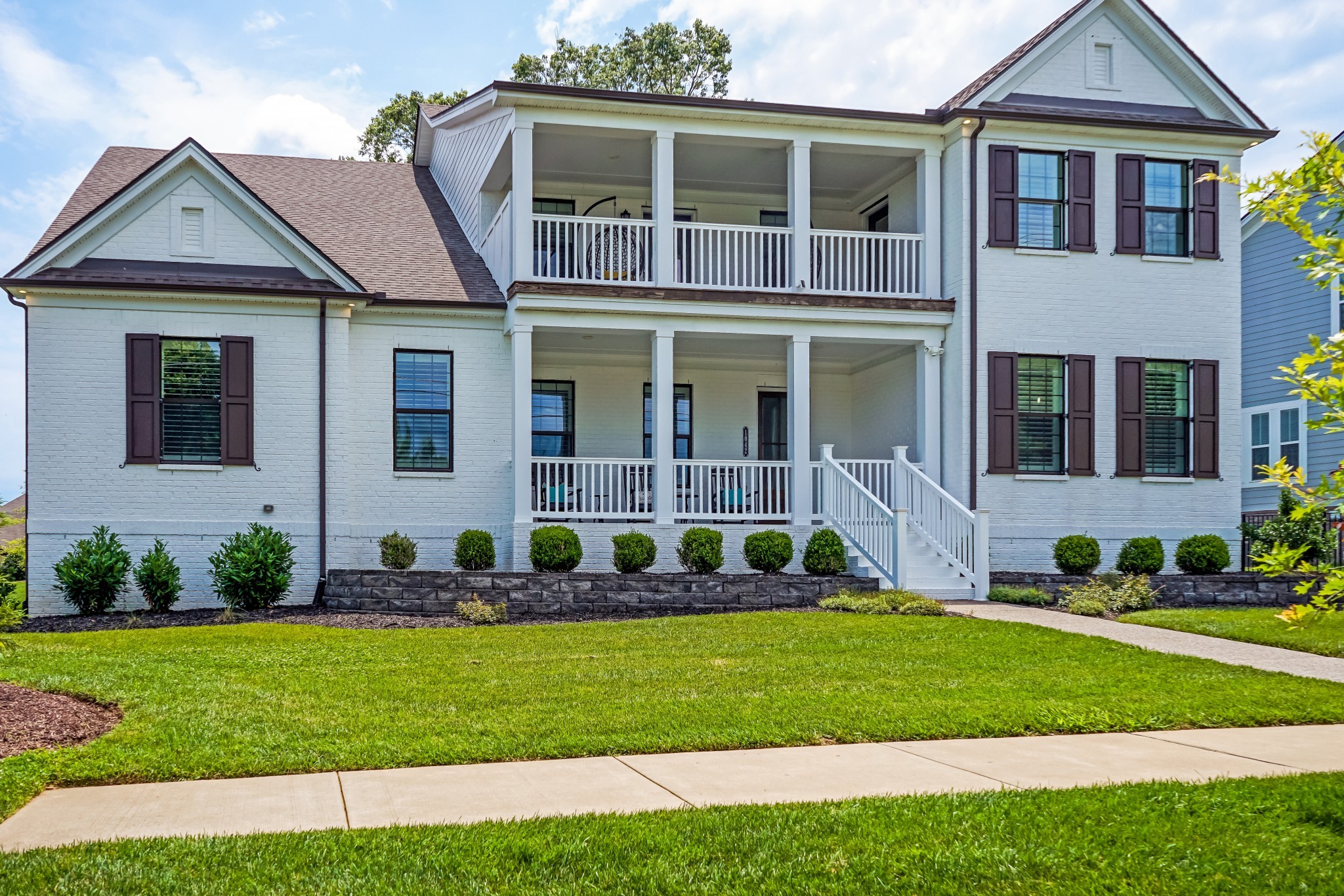 1042 Carlisle Ln