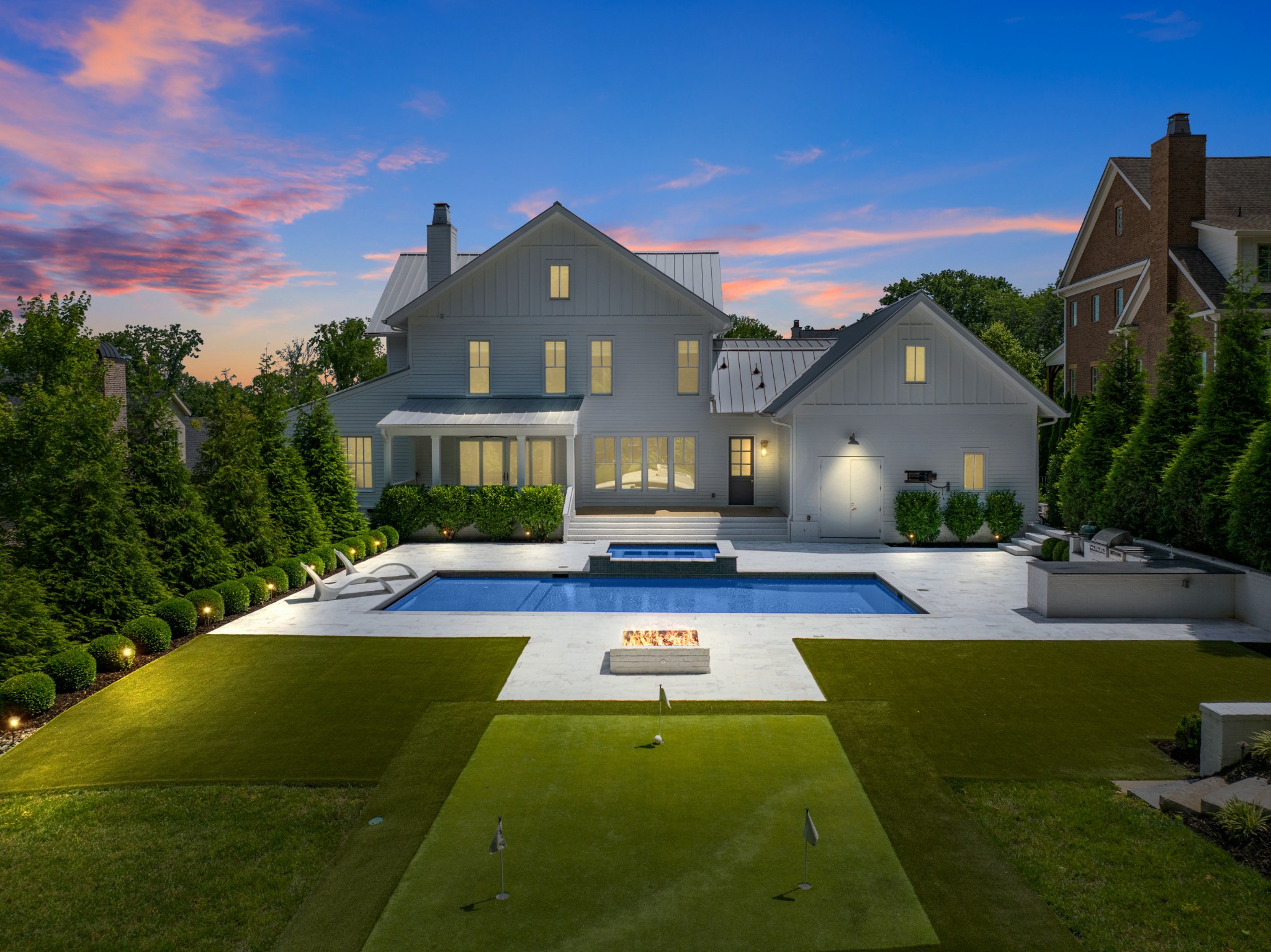 8646 Belladonna Dr