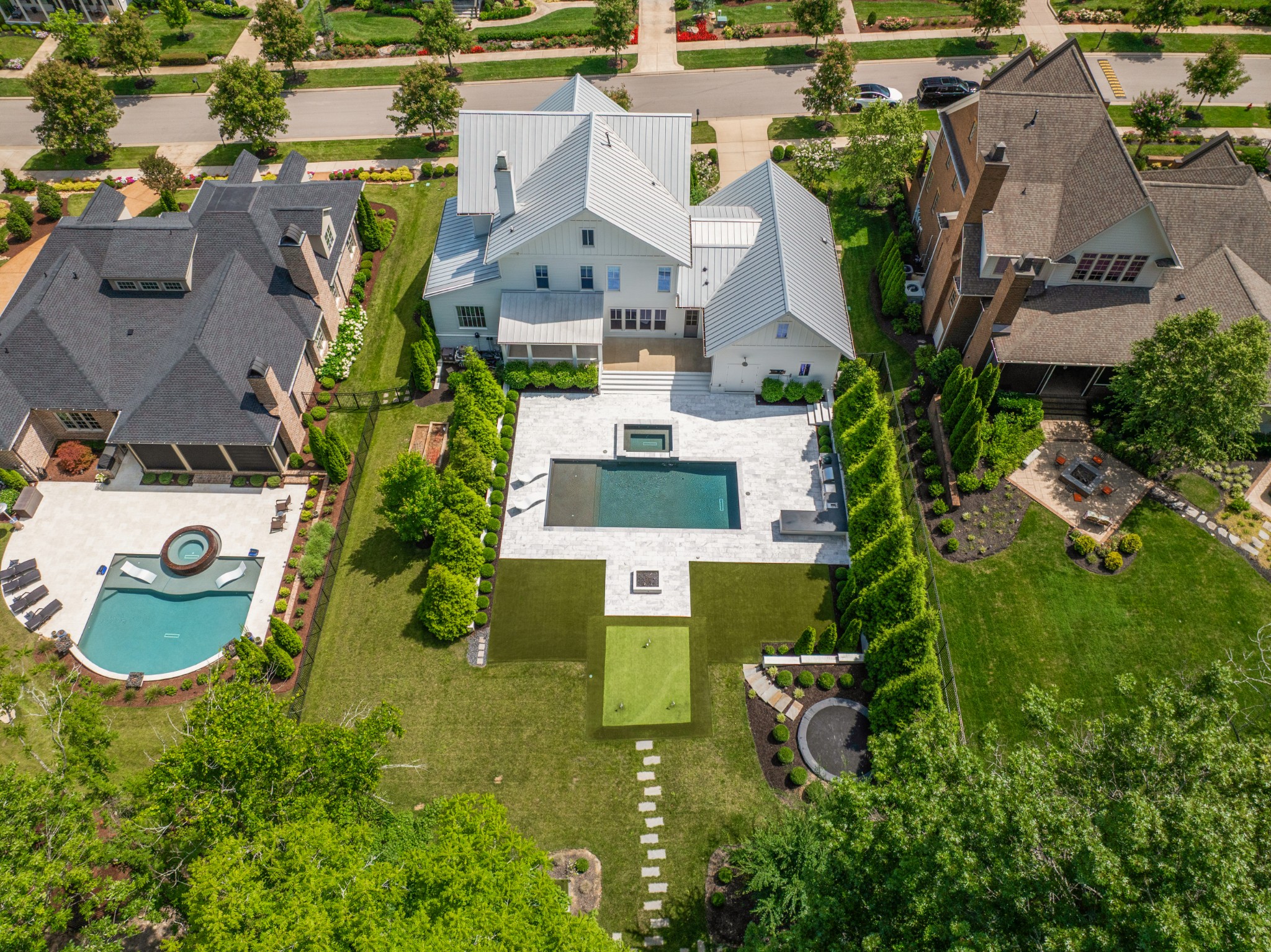 8646 Belladonna Dr