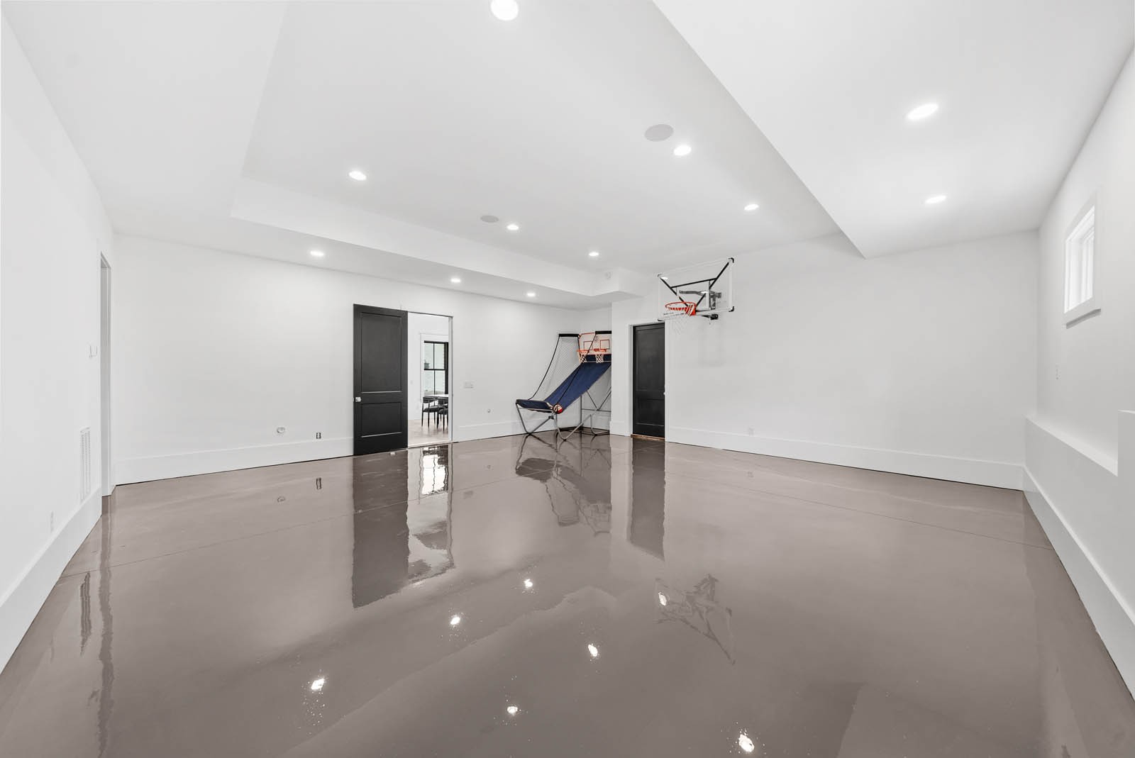 6004 Pelican Way