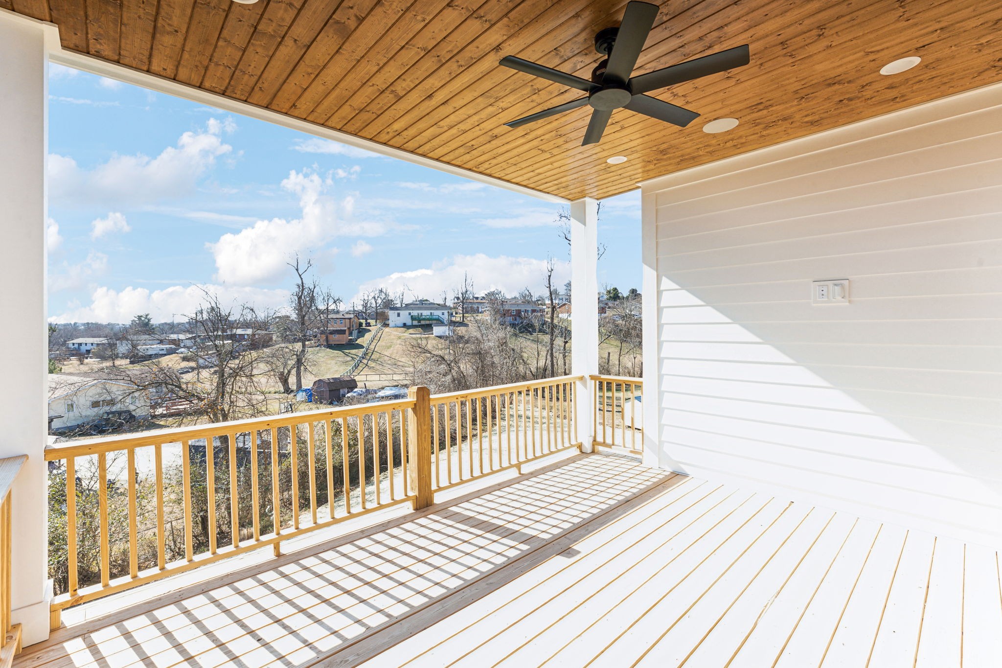 2428 Brittany Dr