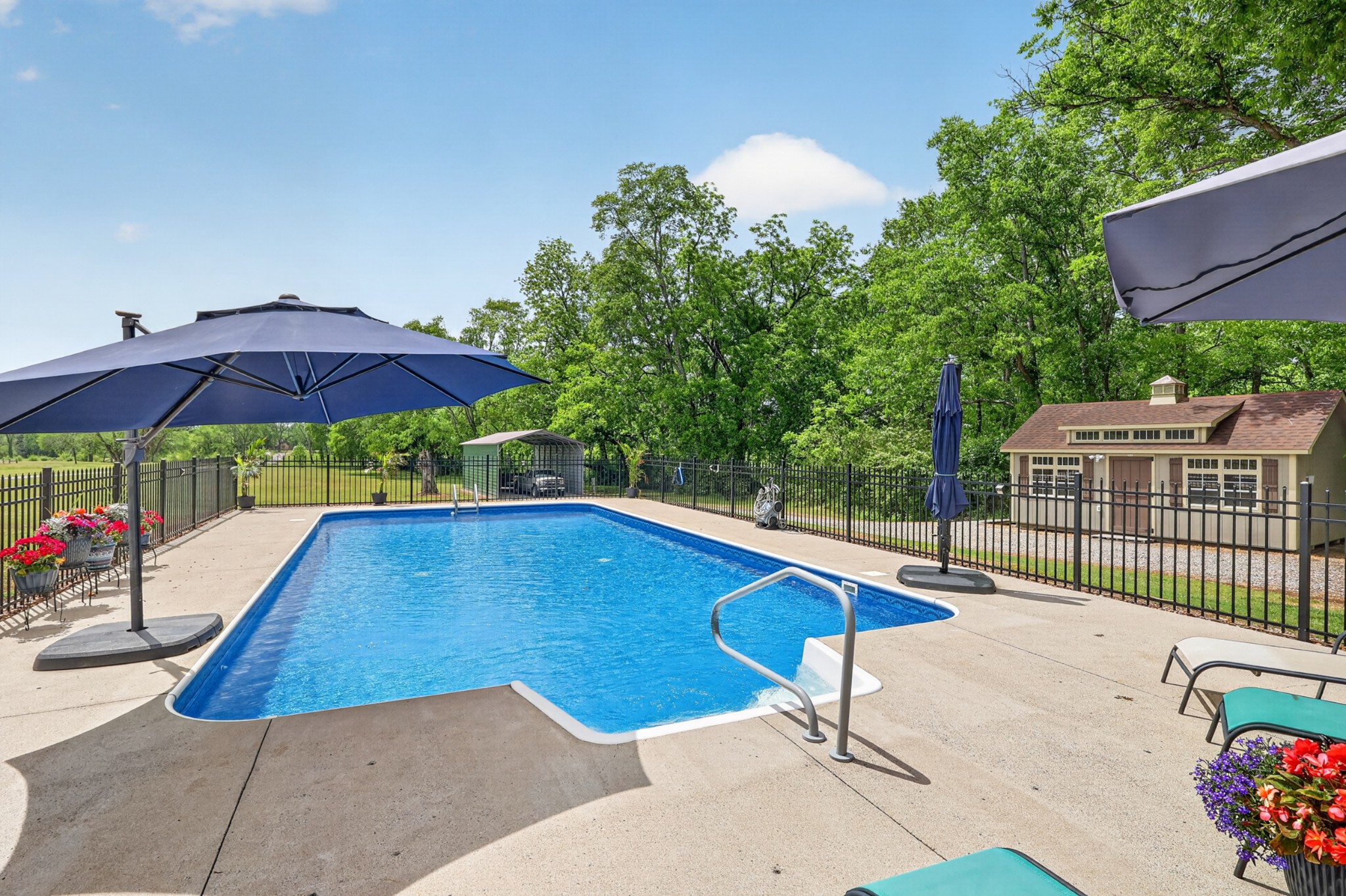 923 Dobbins Pike
