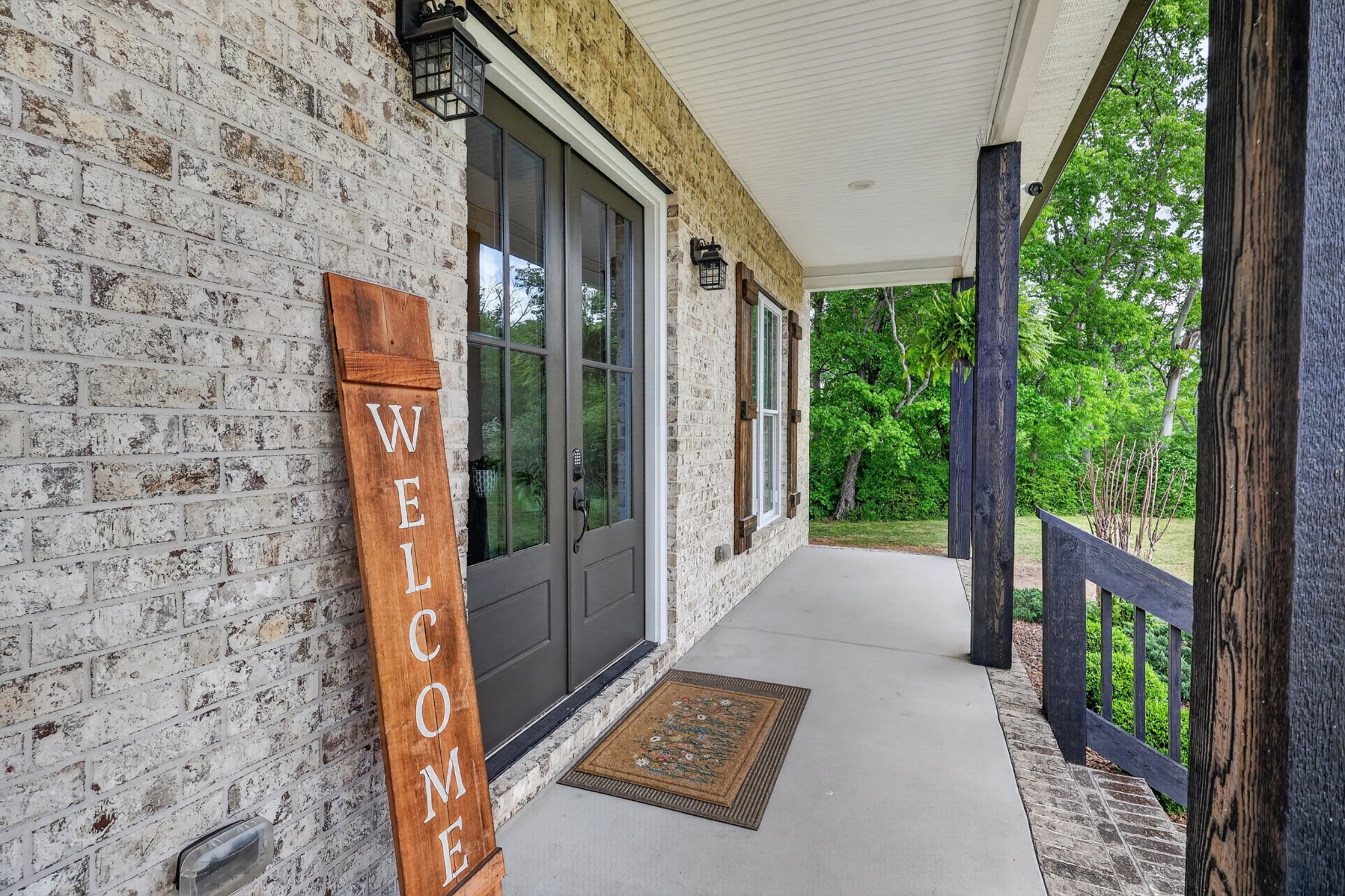 923 Dobbins Pike