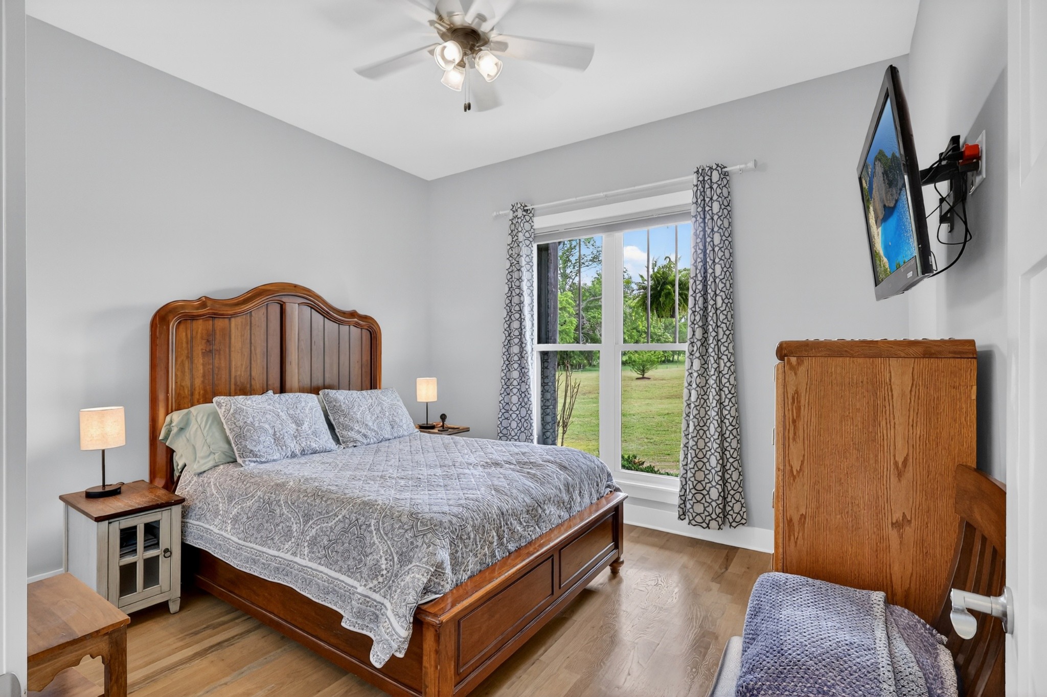 923 Dobbins Pike