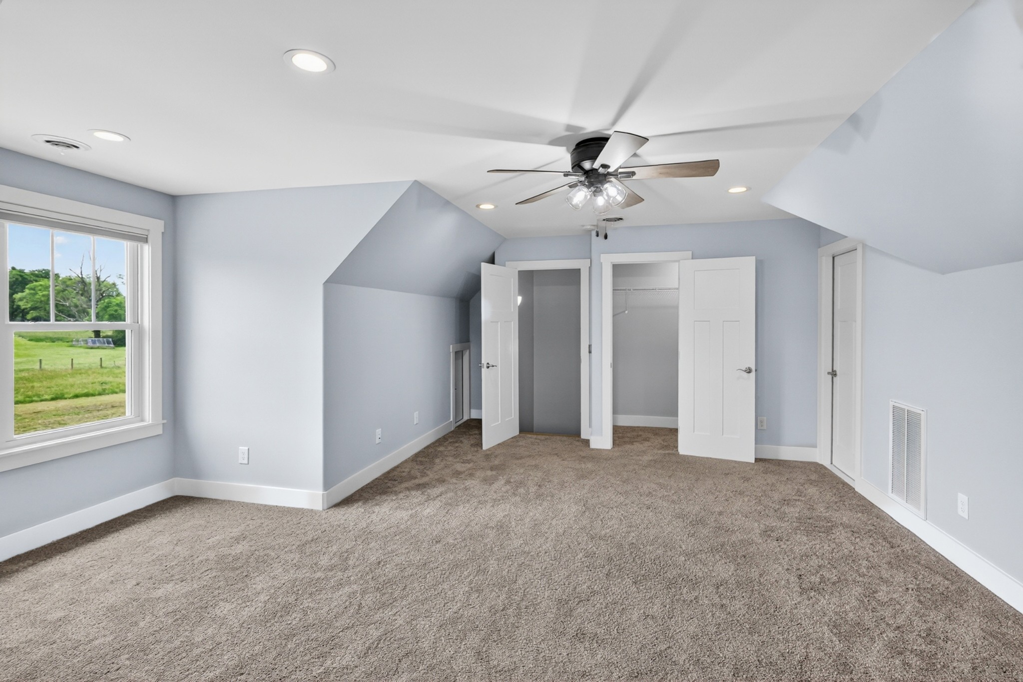 923 Dobbins Pike