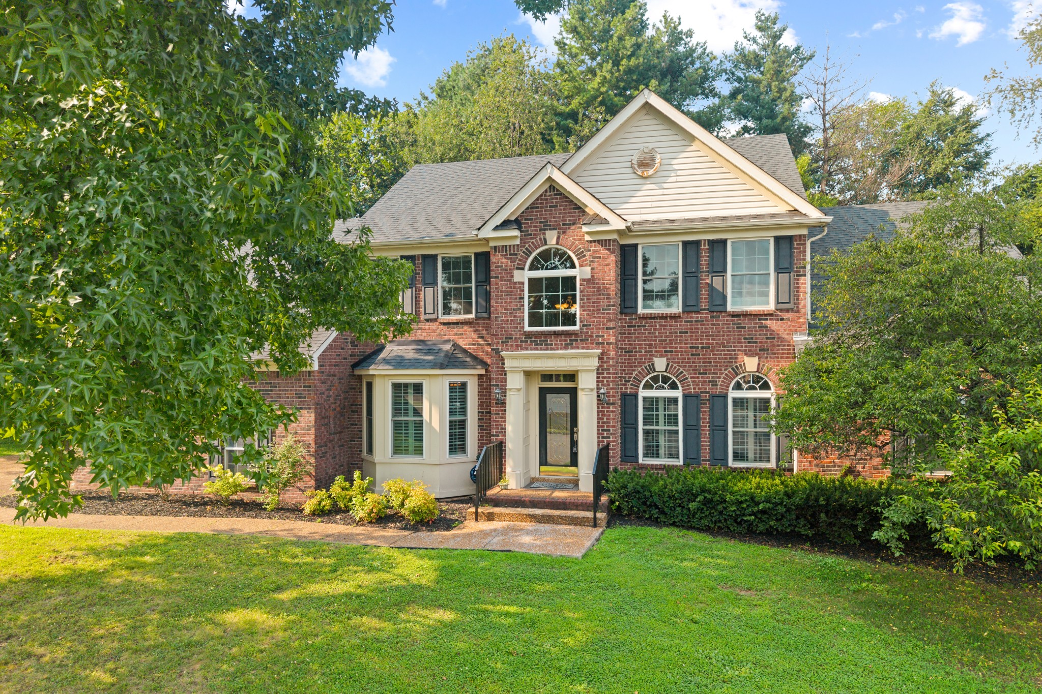 302 Findon Ct