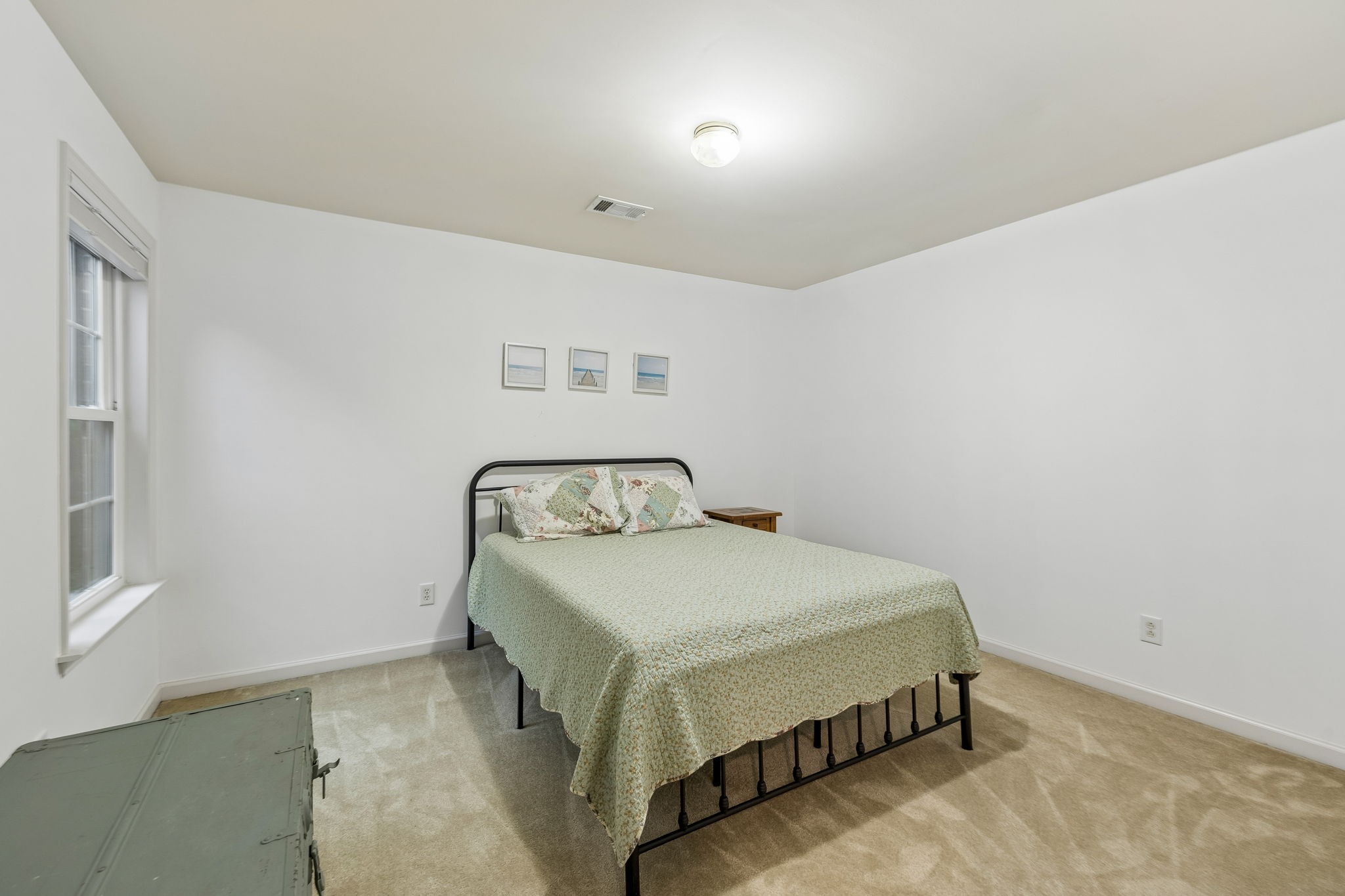 302 Findon Ct
