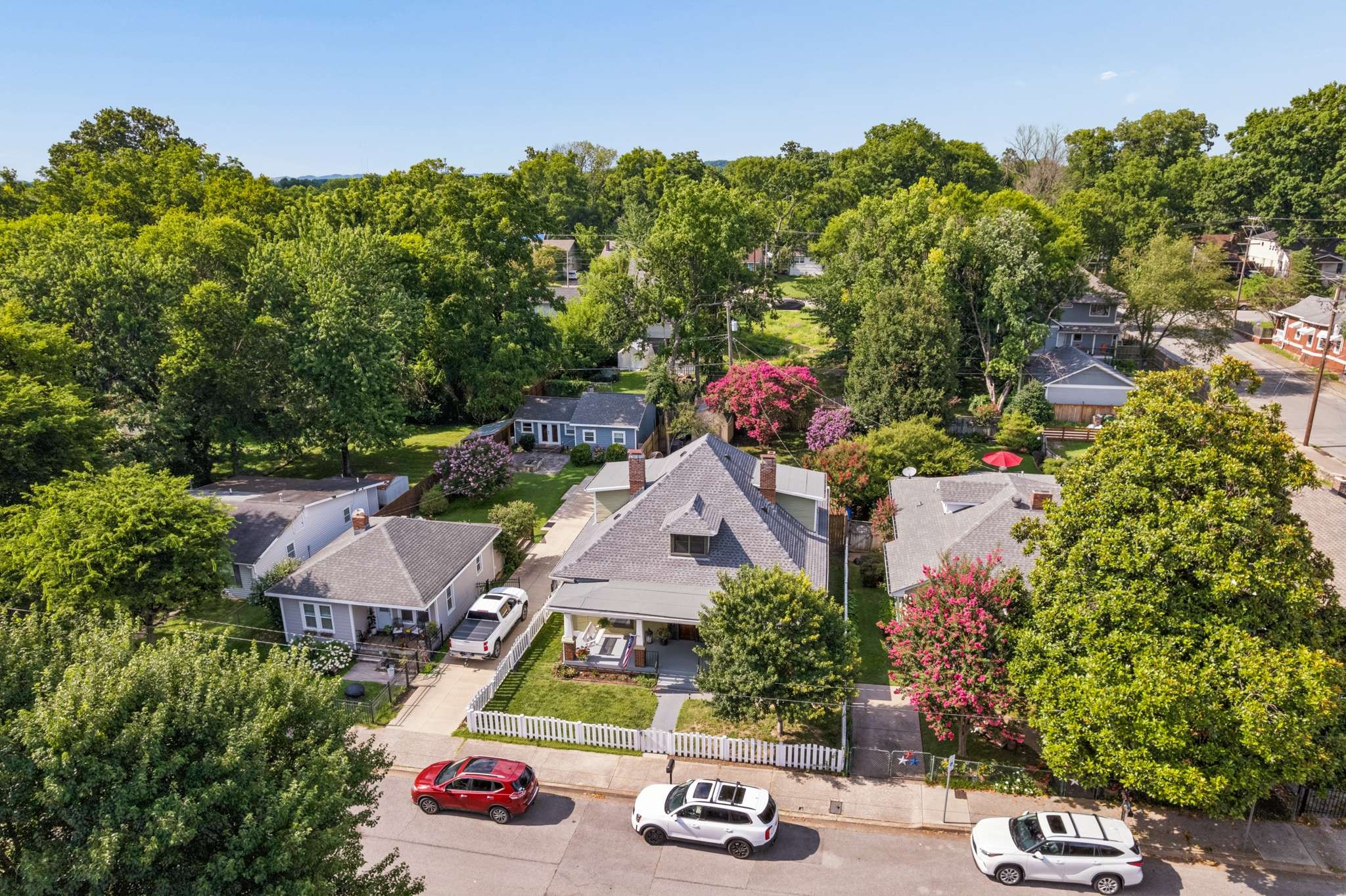 1027 Chicamauga Ave