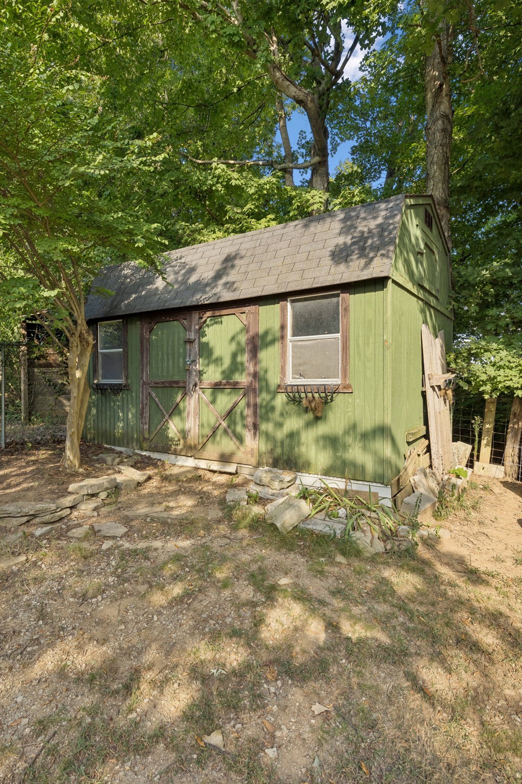 629 Blue Ridge Dr