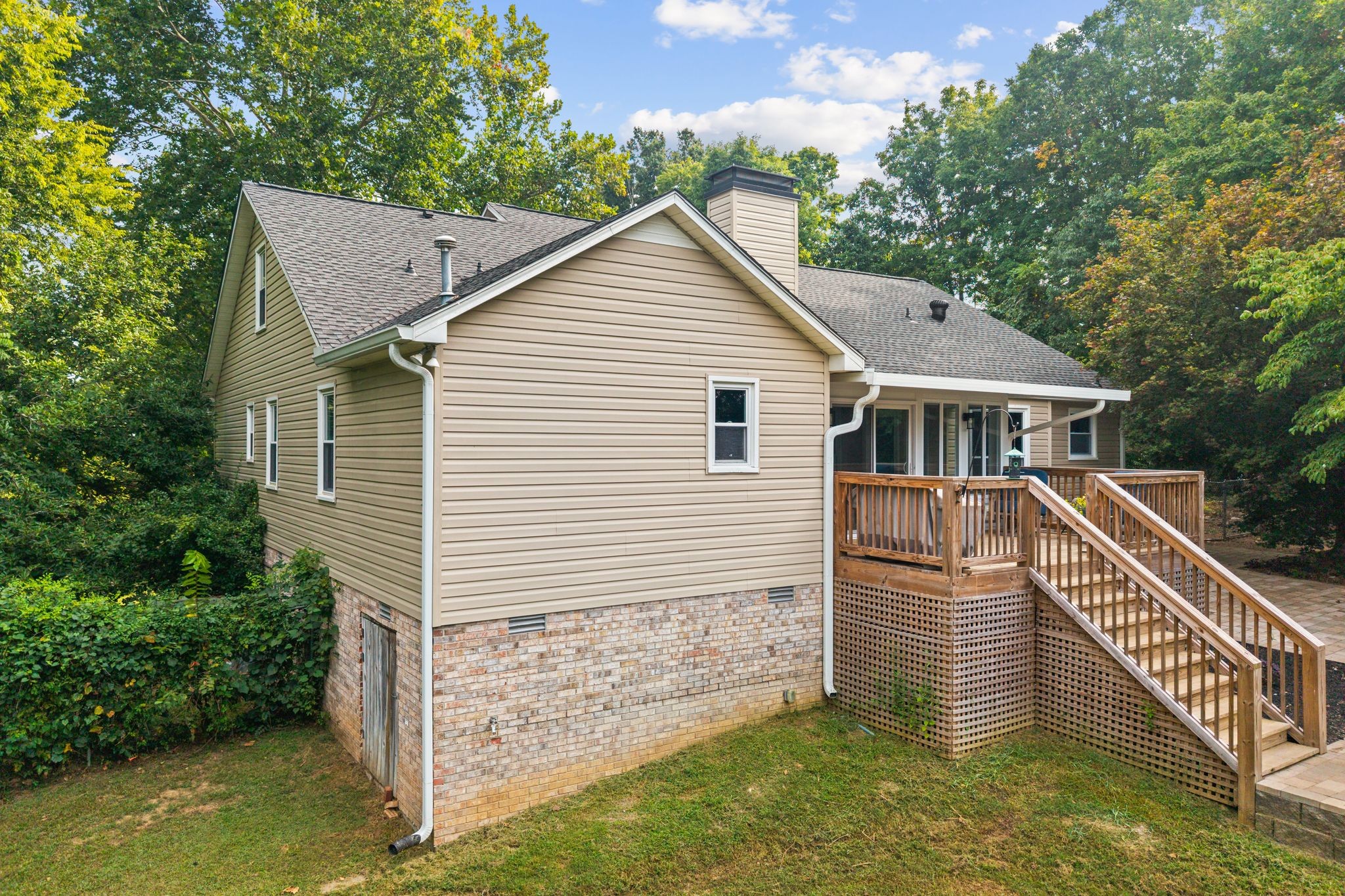 629 Blue Ridge Dr