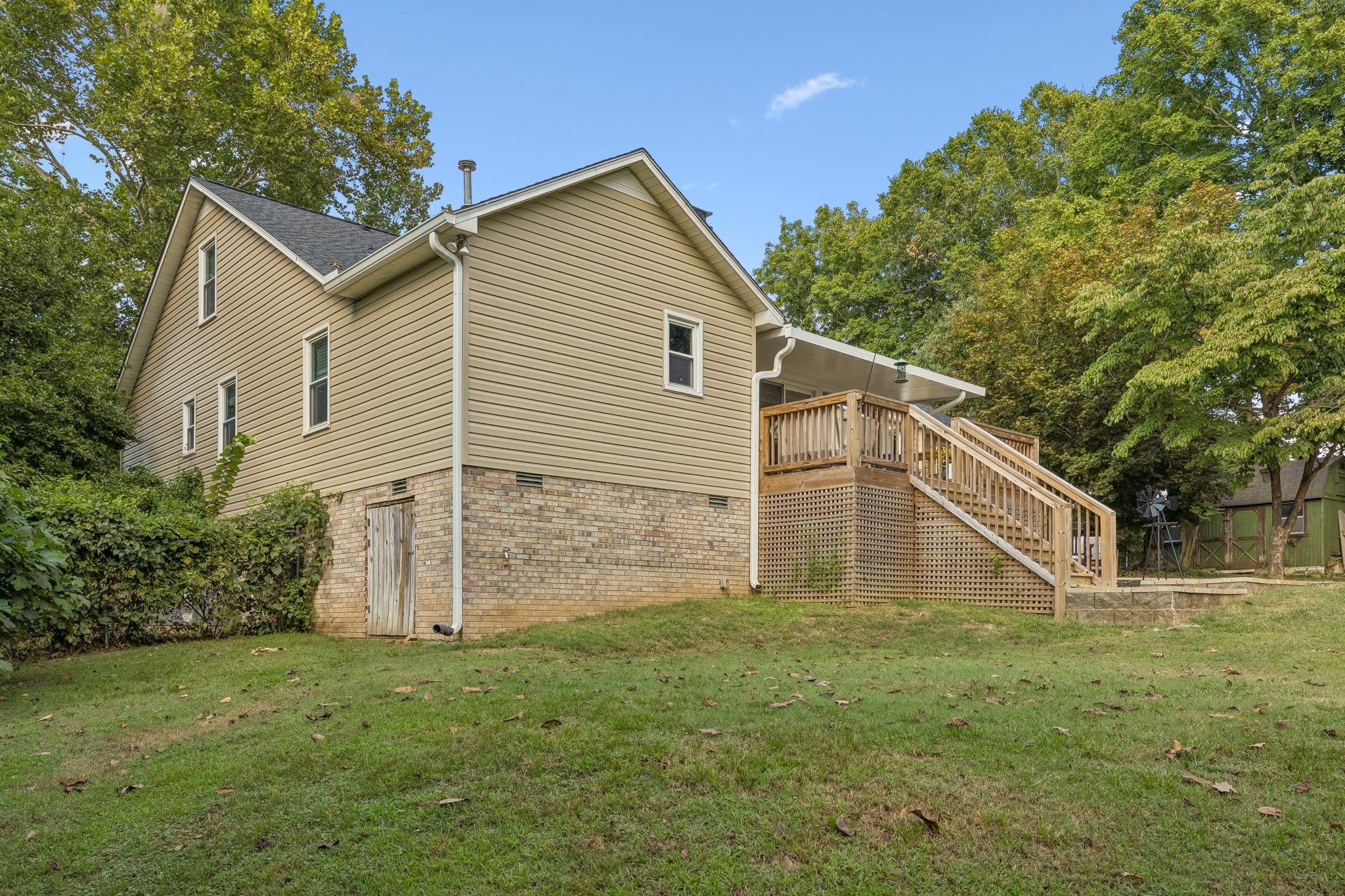 629 Blue Ridge Dr