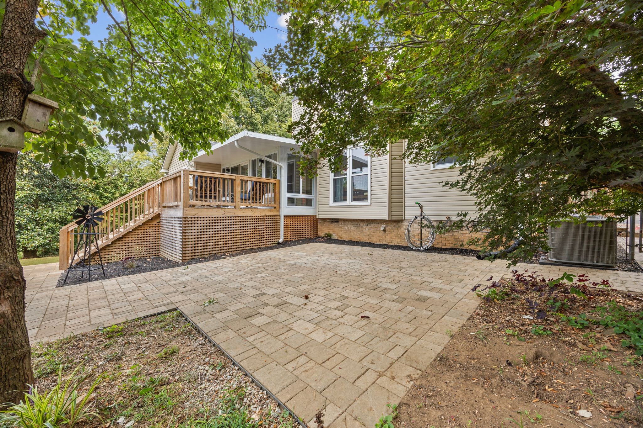 629 Blue Ridge Dr