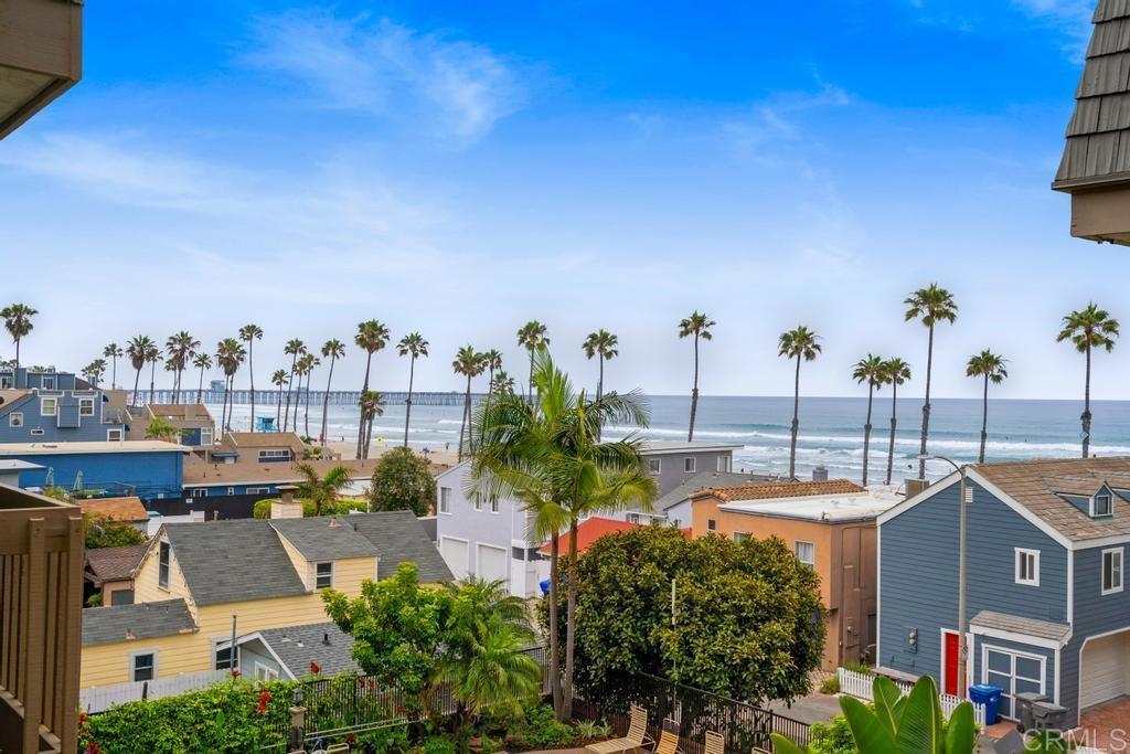 999 N Pacific Street A208