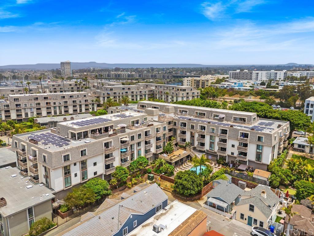 999 N Pacific Street A208