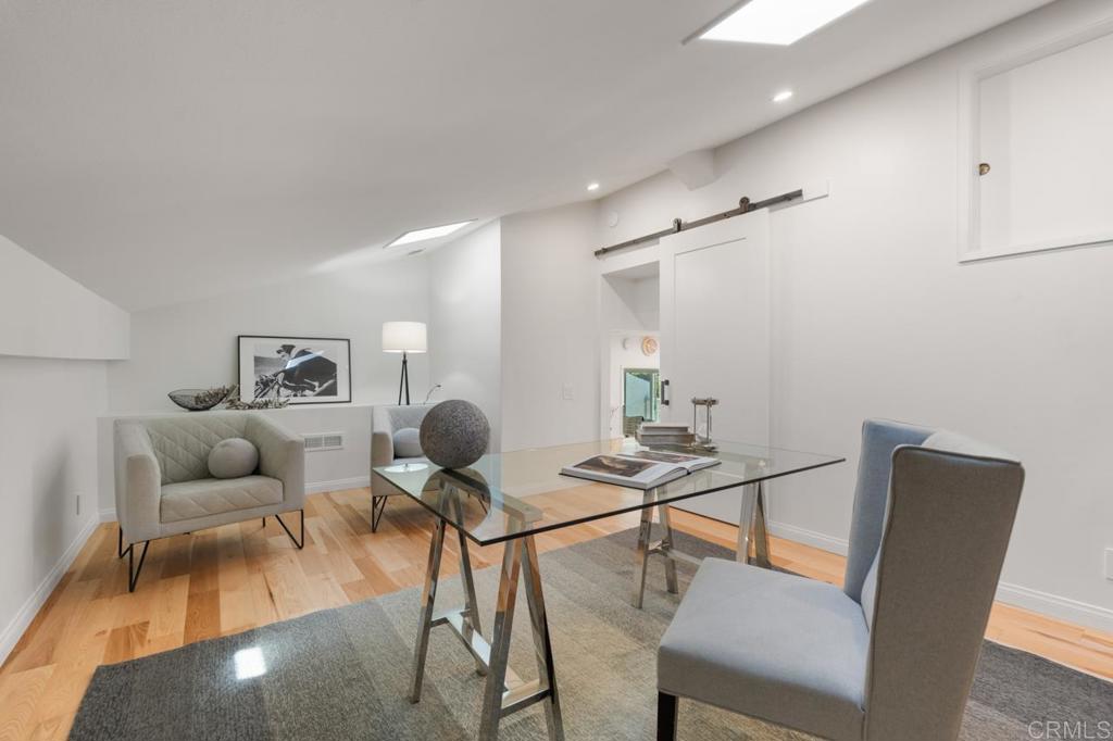 2163 Caminito San Martin