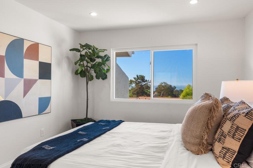 2163 Caminito San Martin