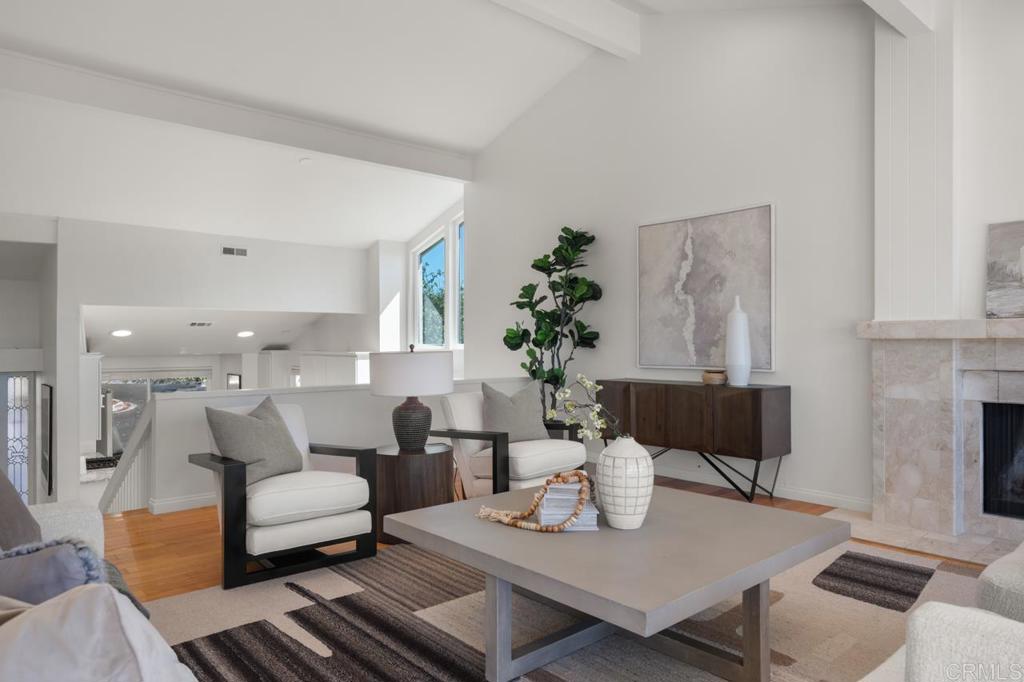 2163 Caminito San Martin