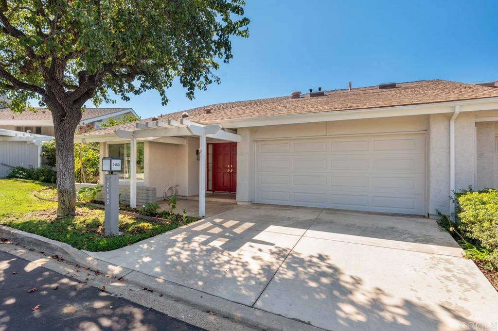 2163 Caminito San Martin