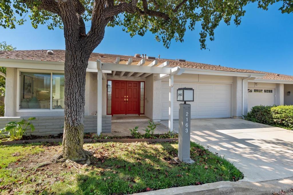 2163 Caminito San Martin