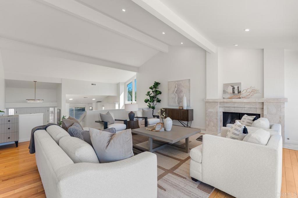 2163 Caminito San Martin