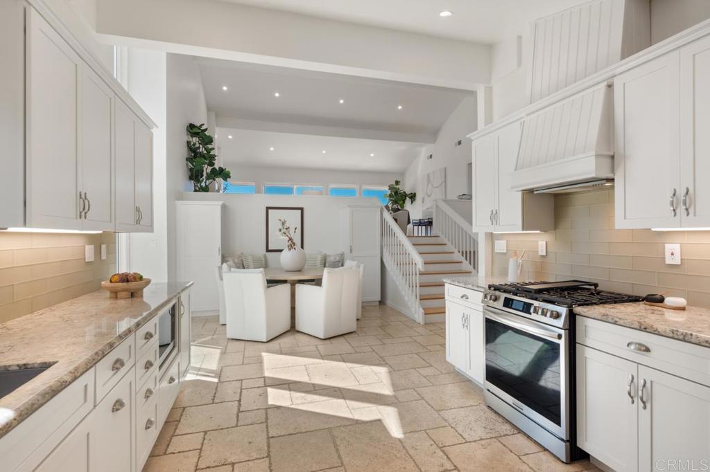 2163 Caminito San Martin