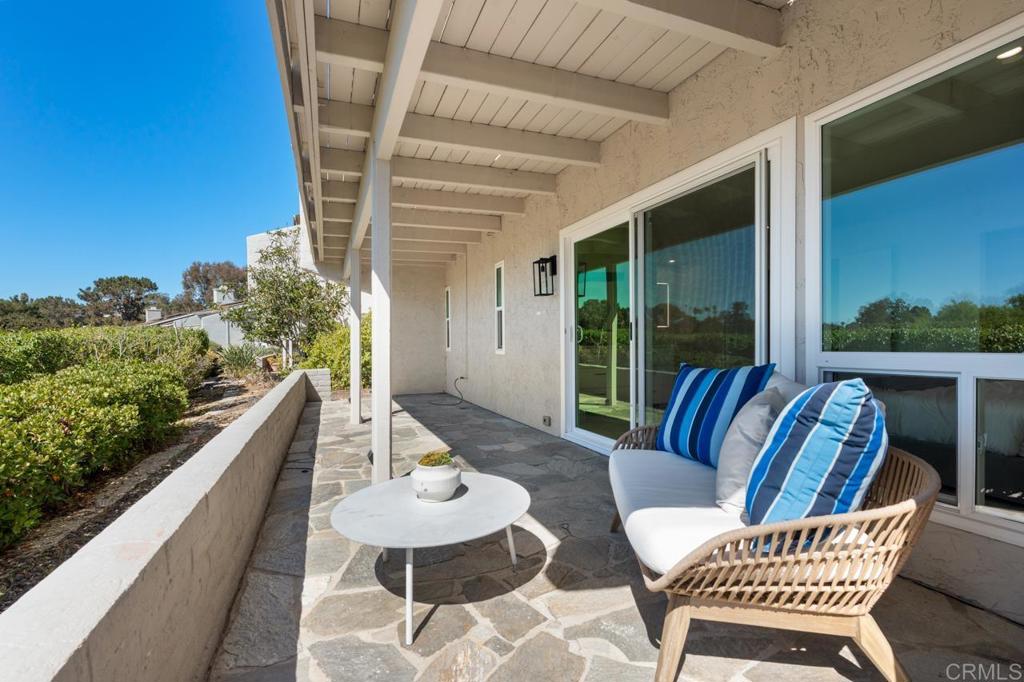 2163 Caminito San Martin