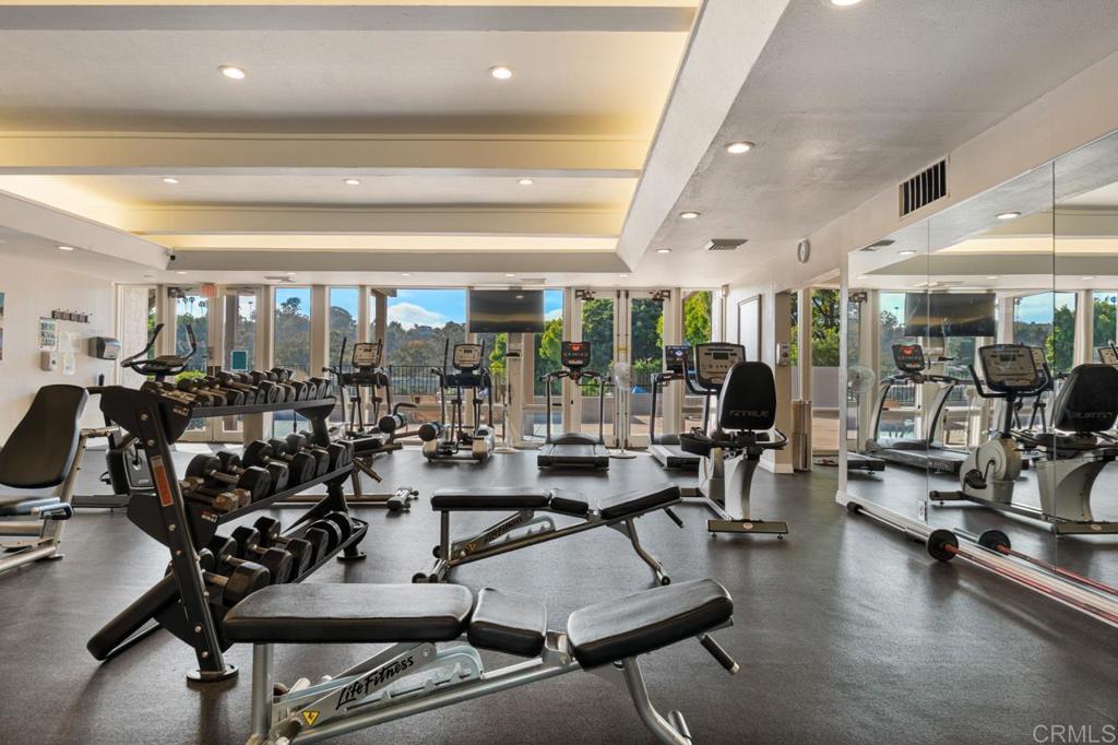 2163 Caminito San Martin