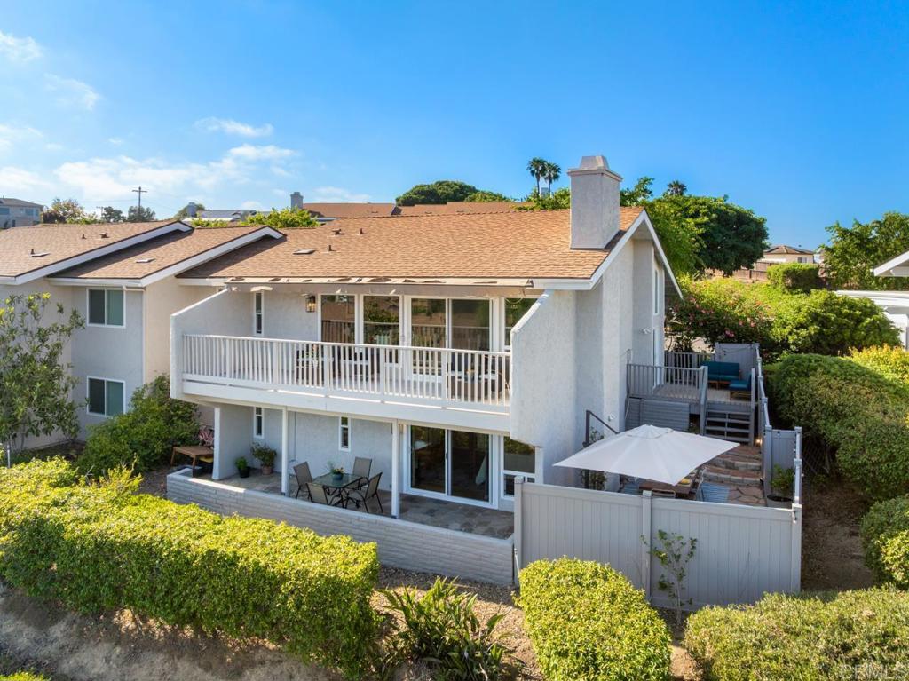 2163 Caminito San Martin